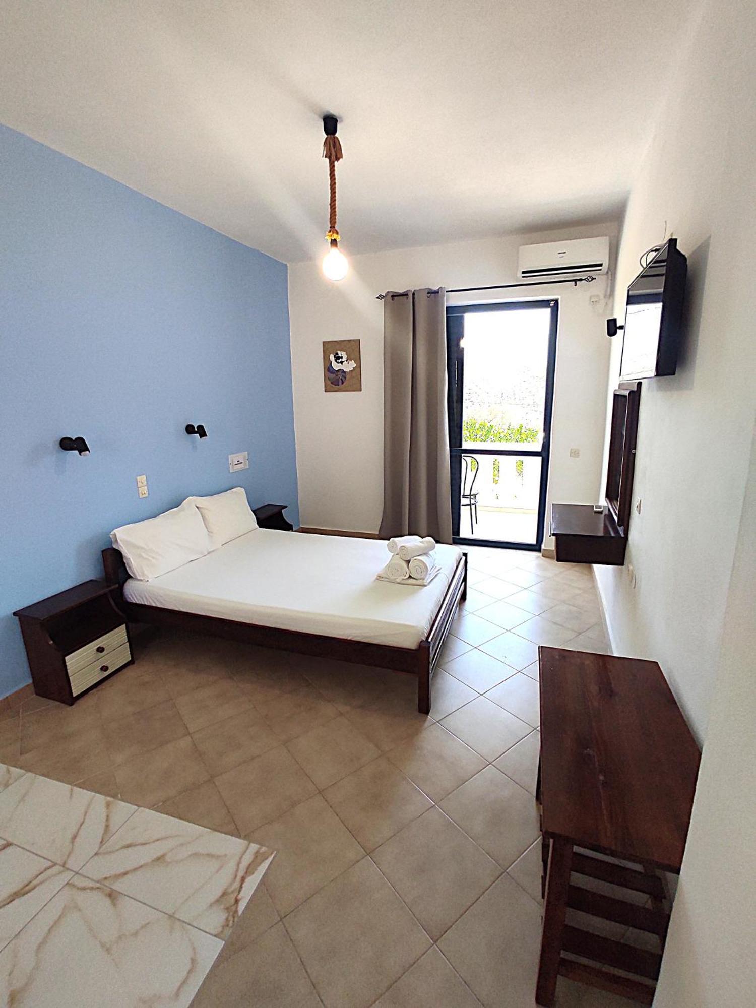 Creta Star Apartments 圣加利尼 外观 照片