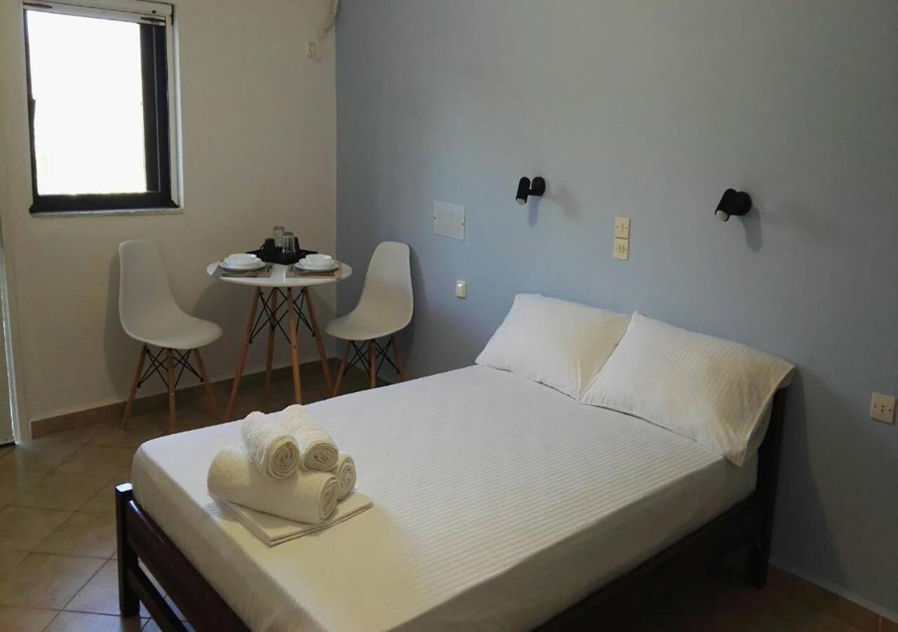 Creta Star Apartments 圣加利尼 外观 照片